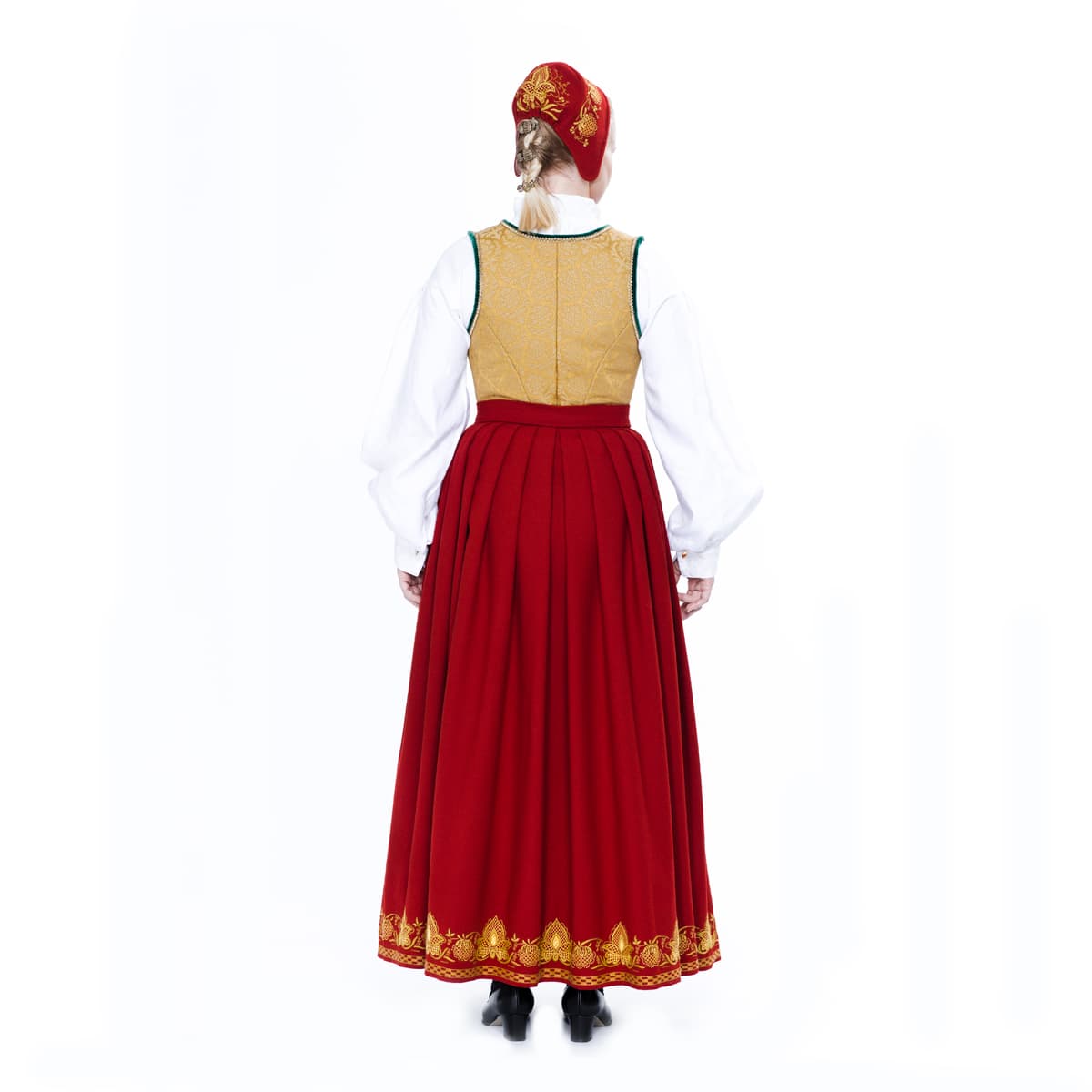 Romerike_L55_damebunad_rød_gul_bak.jpg