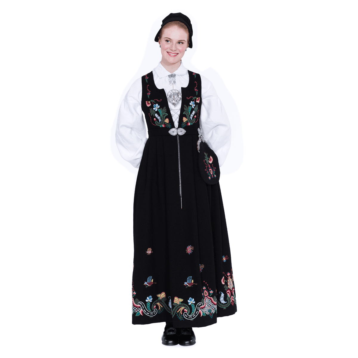 Ringeriksbunad_dame_lue_2.png