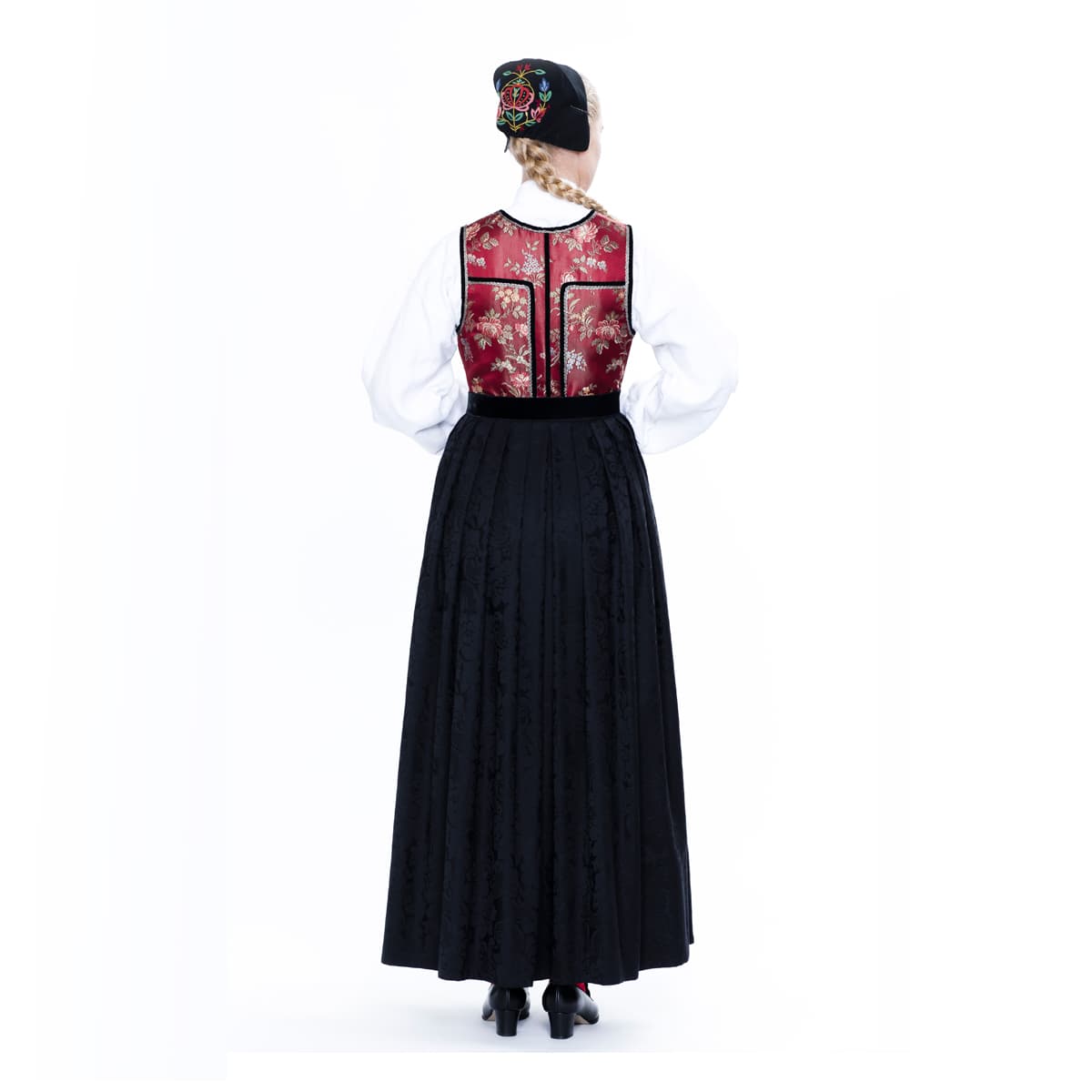 Rogaland_bunad_bak_dame_HH_390.jpg