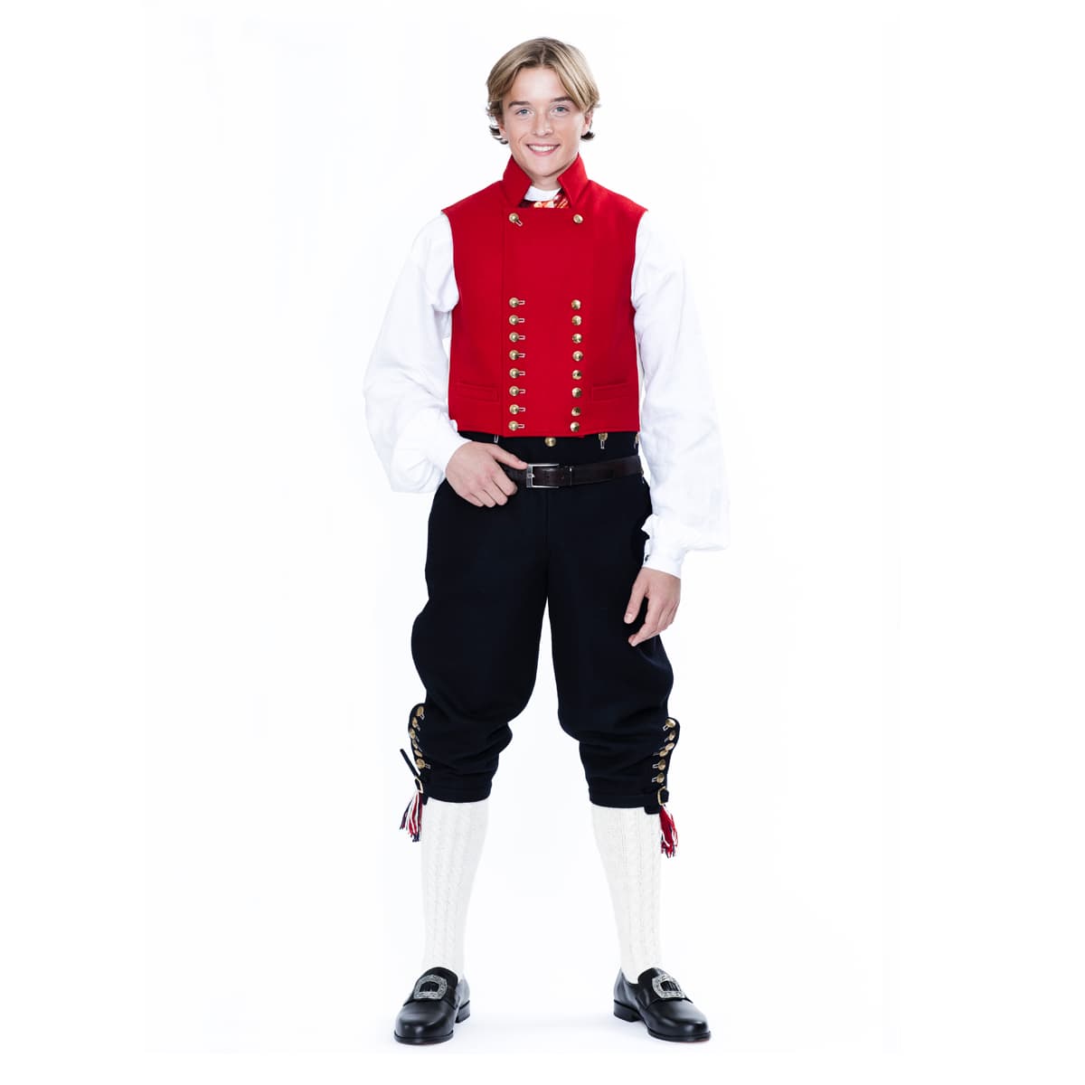 Nordmore_bunad_herre_rod_vest.jpg