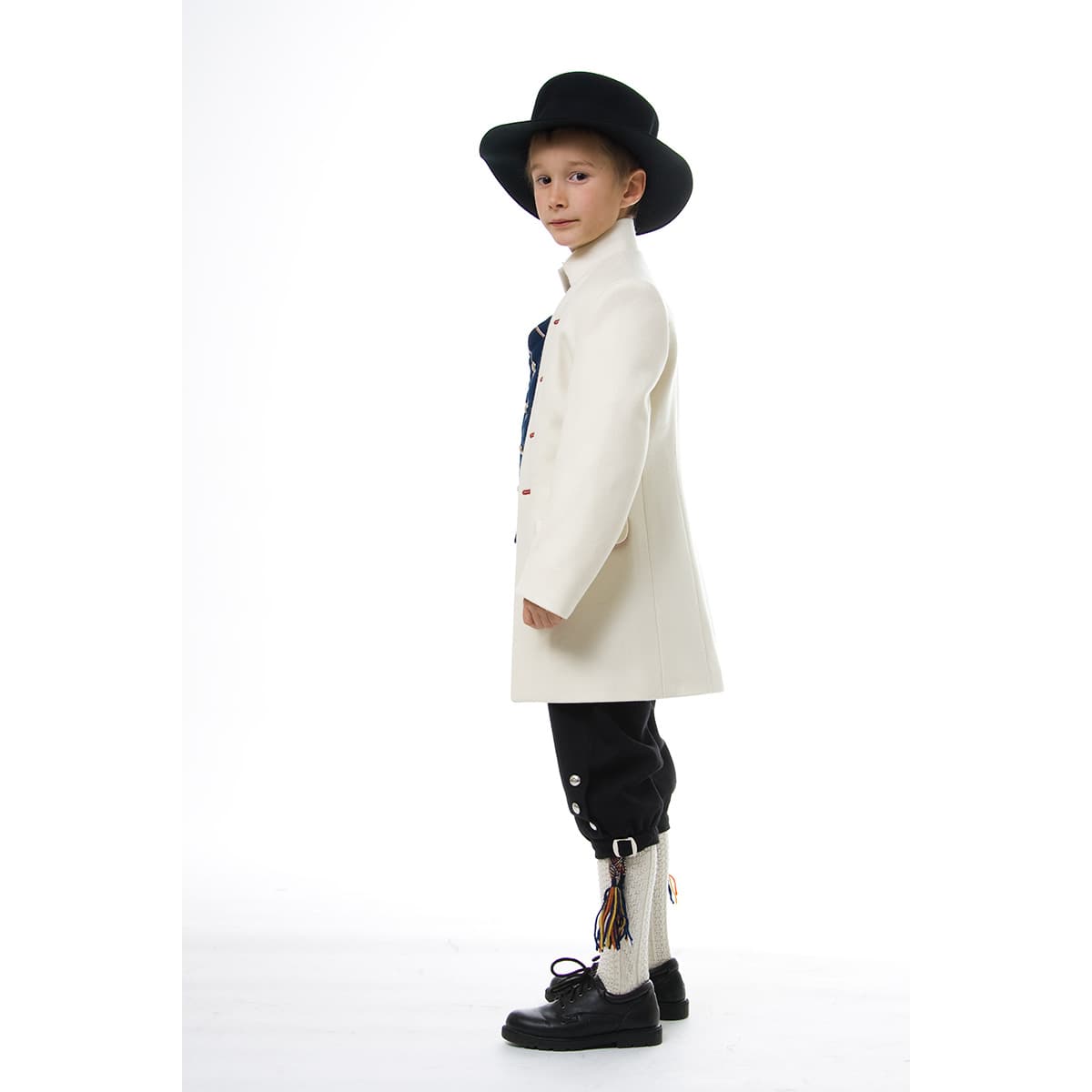 Romeriksbunad_L52_hatt_gutt.jpg