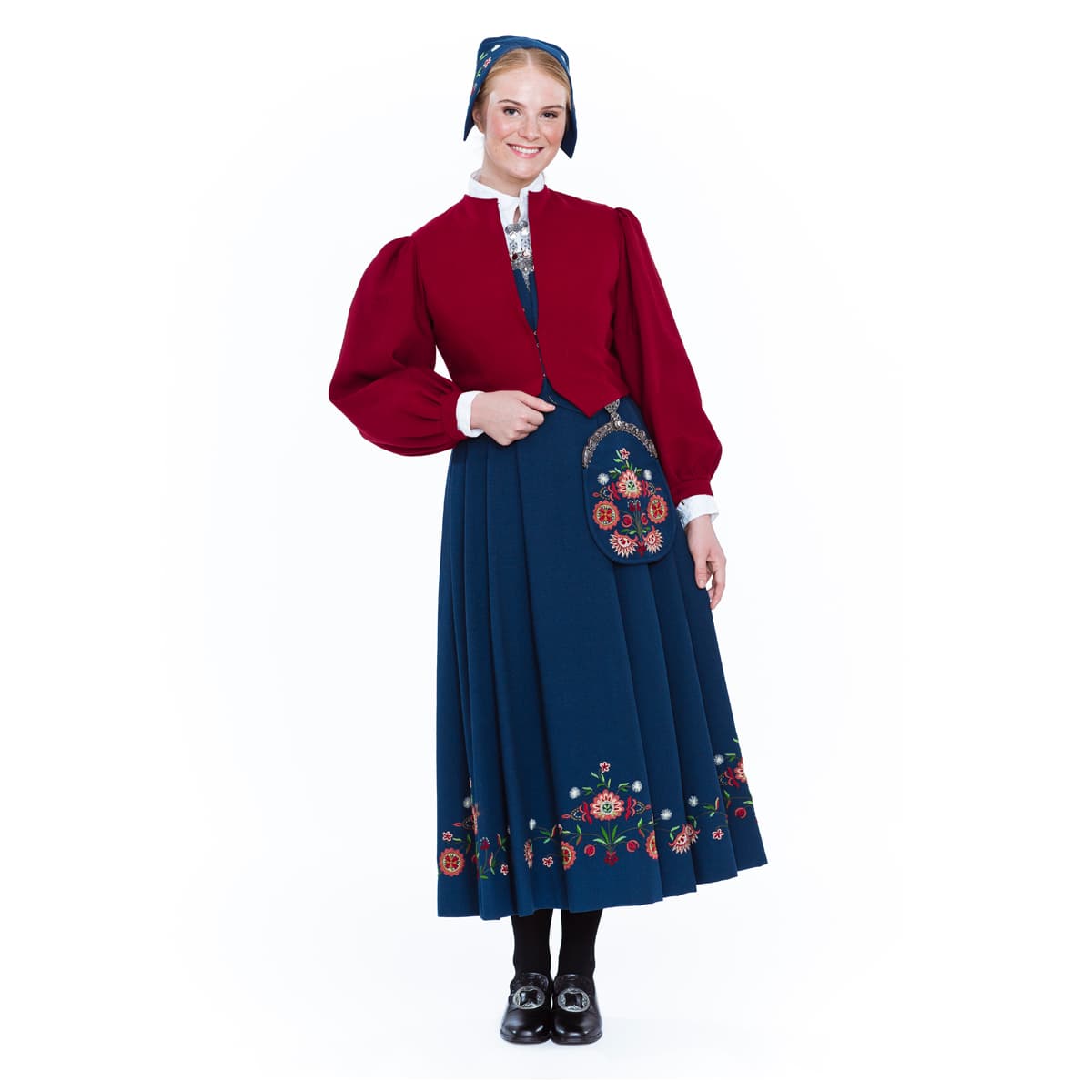 Bardu_Målselv-damebunad_G3-jakke.jpg